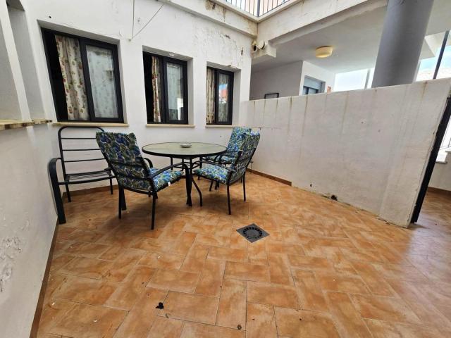 Piso en venta en Pilas