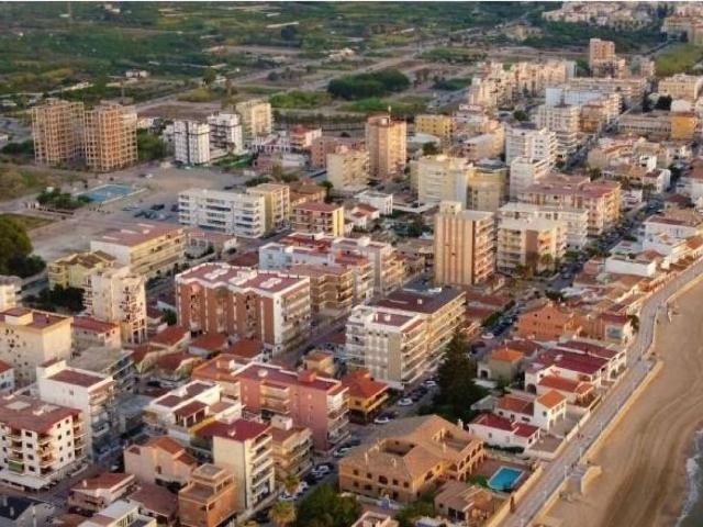 Piso en venta en Piles, Platja de Piles