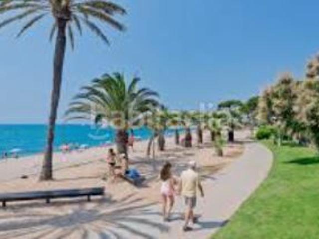 Piso en venta en Poblenou, Maresme