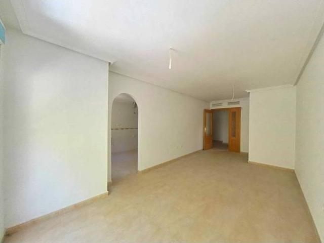 Piso en venta en el Pinós / Pinoso, Alacant / Alicante