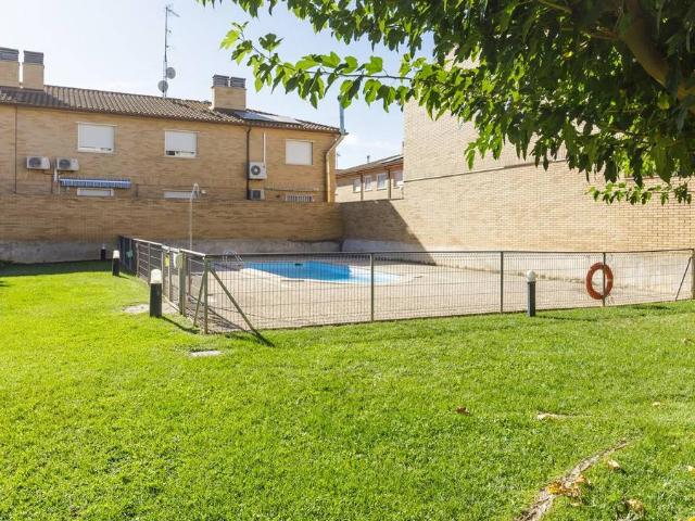 Piso en venta en Pinseque, Zaragoza