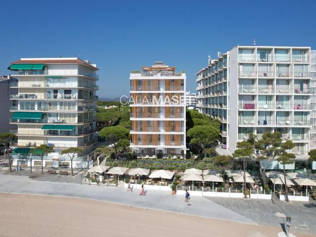 Piso en venta en Castell d'Aro, Platja d'Aro i s'Agaró, Baix Empordà