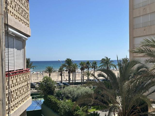 Piso en venta en Casco Antiguo - Santa Cruz - Ayuntamiento, l'Alacantí