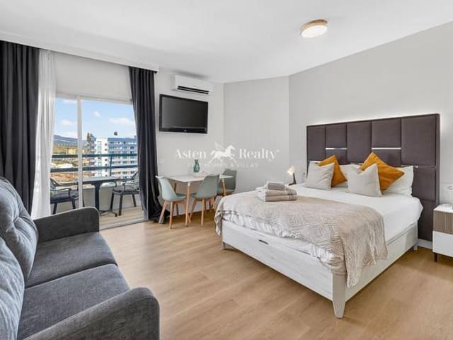 Piso en venta en Playa Paraíso, Adeje