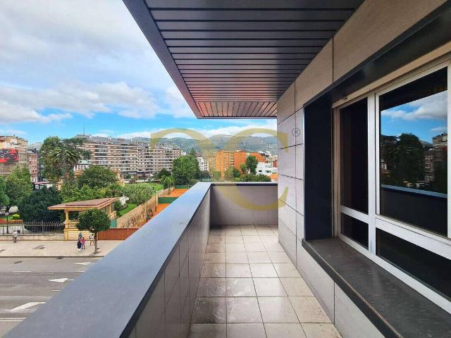 Piso en venta en Centro, Oviedo