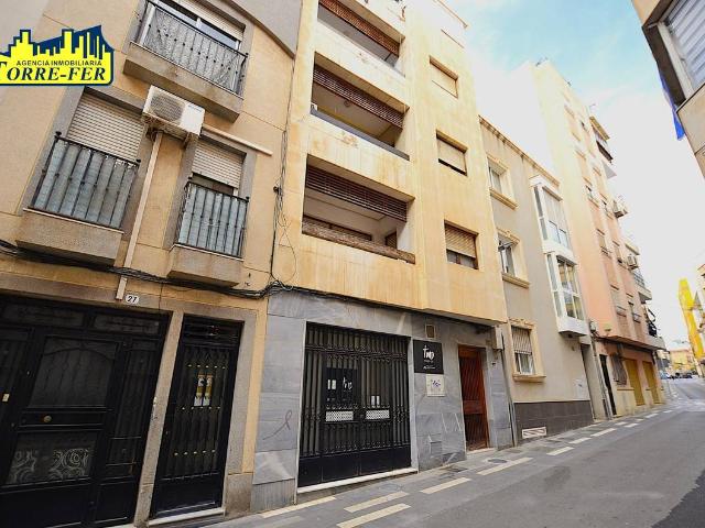 Piso en venta en Almedina, Almería