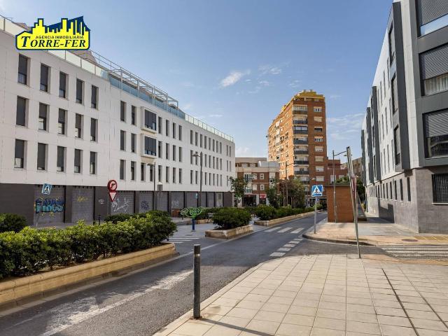 Piso en venta en Almedina, Almería