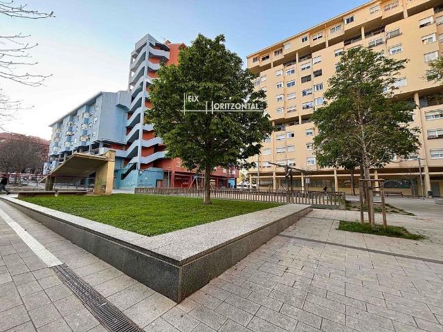 Piso en venta en Sabadell, Can Deu