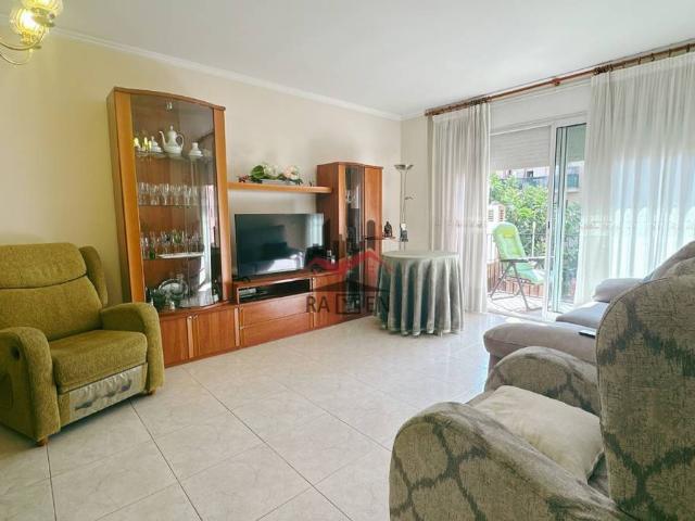Piso en venta en Figueres, Girona