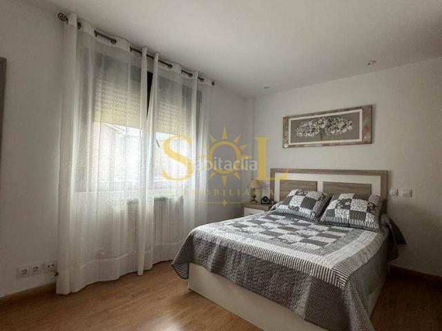 Piso en venta en La Pola De Gordón, Castilla y León