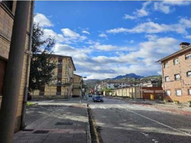 Piso en venta en Lena, Asturias