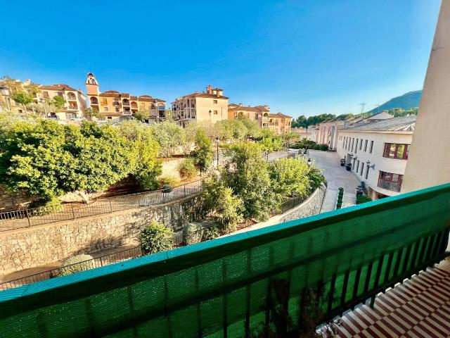 Piso en venta en Polop, Valencia