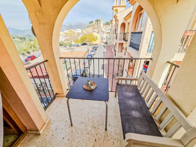 Piso en venta en Polop