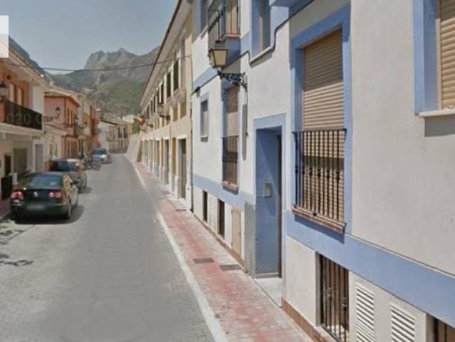 Piso en venta en Polop, Valencia