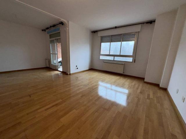 Piso en venta en Flores del Sil, El Bierzo