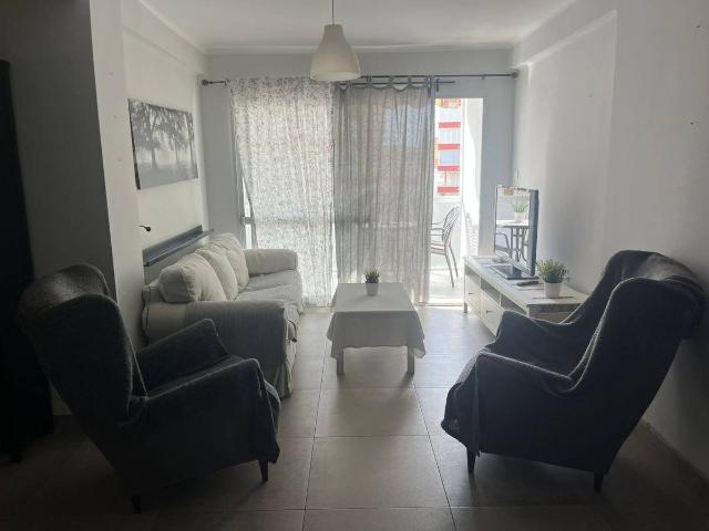 Piso en venta en Capuchinos, La Axarquía