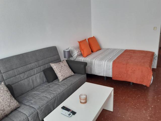 Piso en venta en Vélez-málaga, Capuchinos