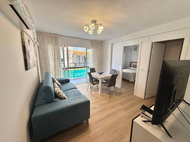 Piso en venta en Capuchinos, La Axarquía