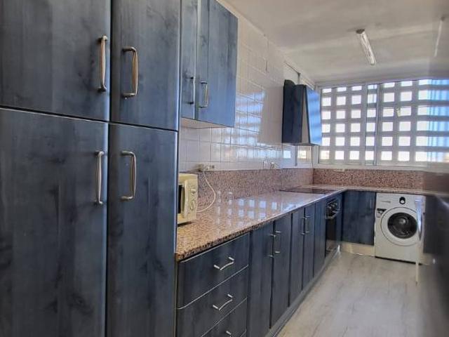 Piso en venta en Capuchinos, La Axarquía