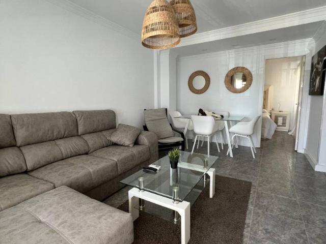 Piso en venta en Capuchinos, La Axarquía