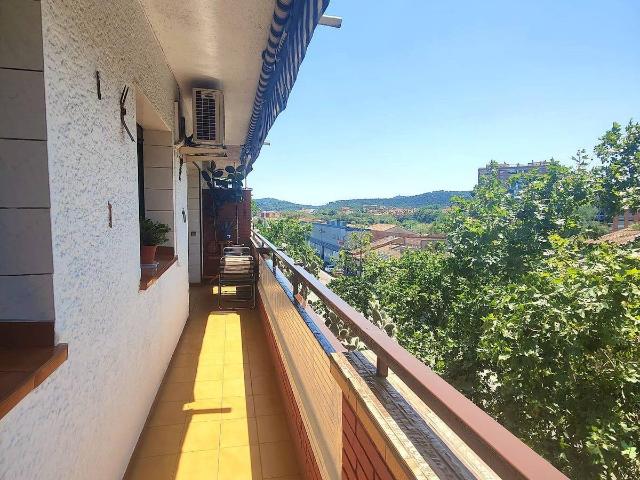 Piso en venta en Ripollet, Maragall