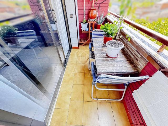 Piso en venta en Ripollet, Maragall