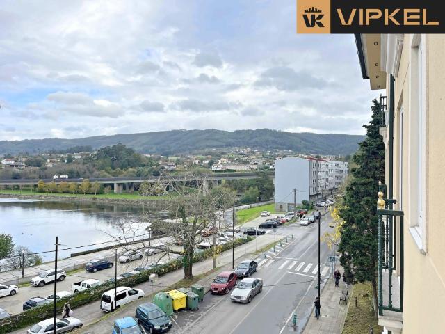 Piso en venta en Pontedeume, Souto da Vila