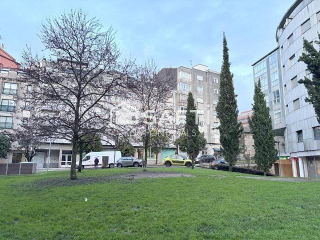 Piso en venta en Pontevedra, Galicia