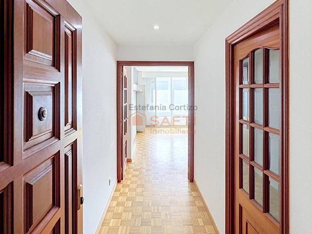 Piso en venta en Cordeda, A Coruña