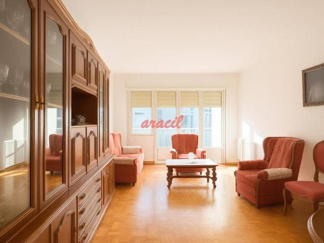 Piso en venta en Centro, Ourense