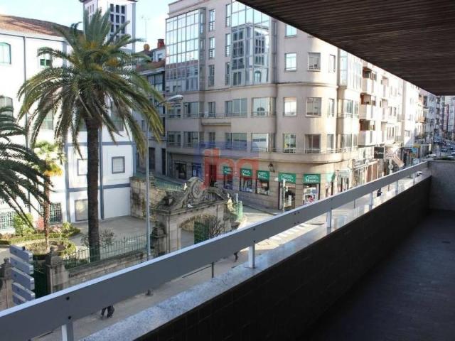 Piso en venta en Centro, Ourense