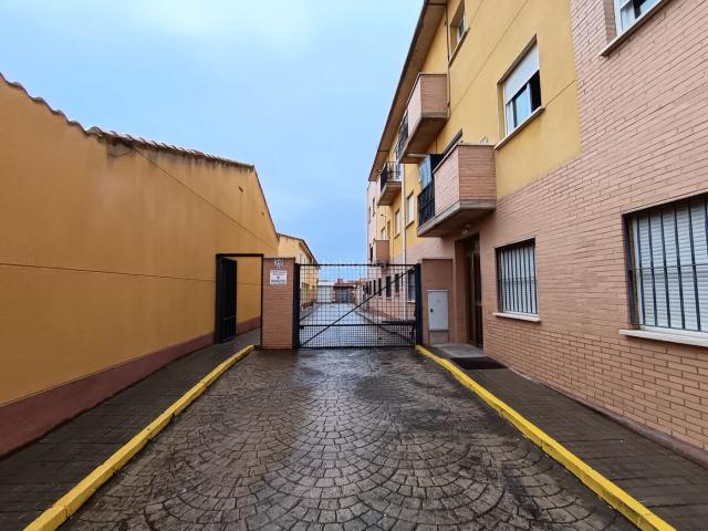 Piso en venta en Pozuelo De Calatrava, Castilla-La Mancha