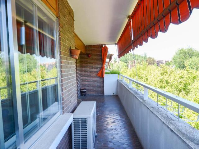 Piso en venta en Pozuelo De Alarcón, Pozuelo Estación