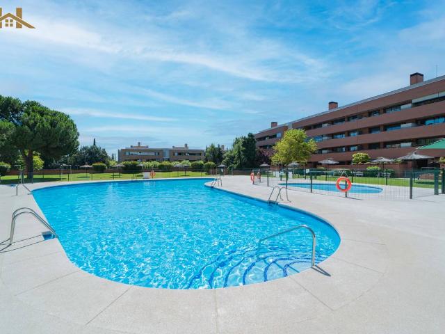 Piso en venta en Pozuelo De Alarcón, Pozuelo Estación