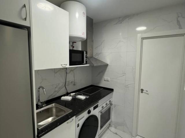Piso en venta en Usera, Madrid