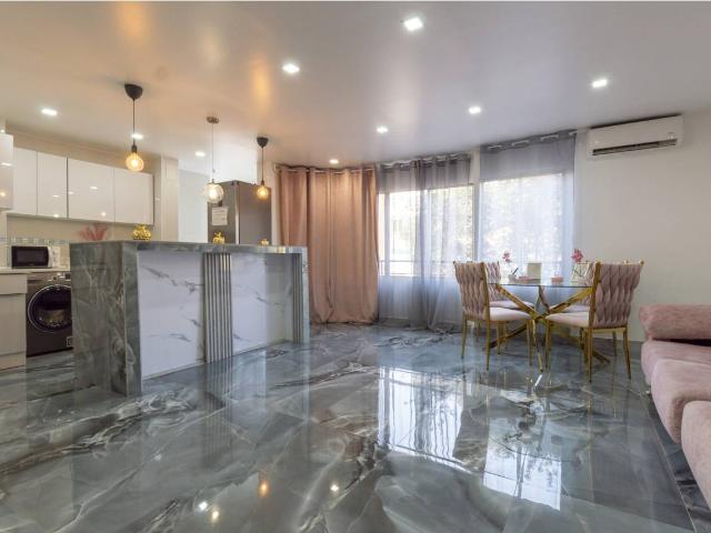 Piso en venta en Usera, Madrid
