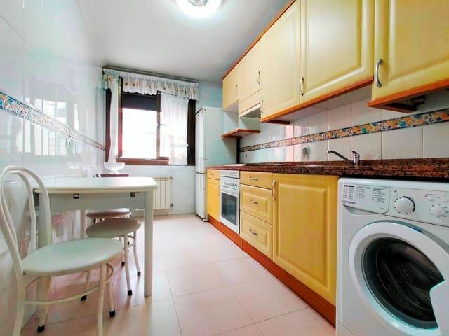 Piso en venta en Agones, Pravia
