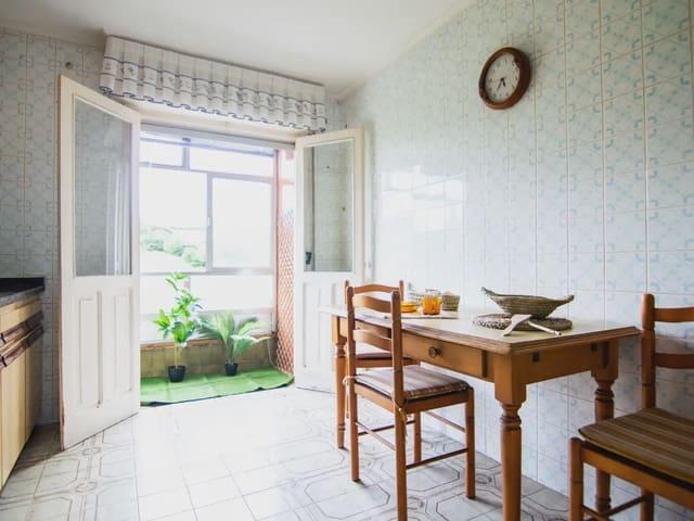 Piso en venta en Agones, Pravia