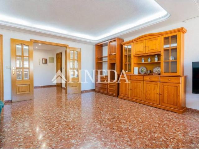 Piso en venta en l'Horta Nord, Valencia