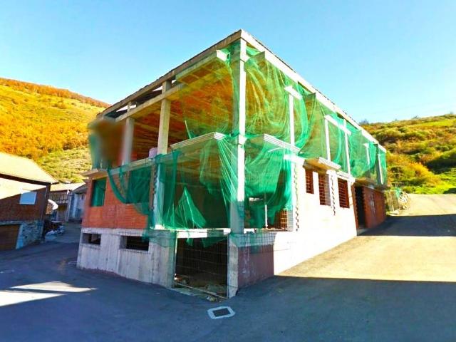 Piso en venta en Puebla De Lillo, León