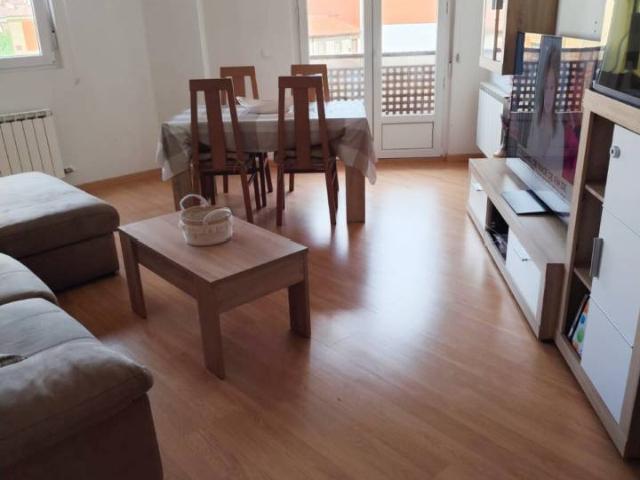 Piso en venta en Puente Castro, León