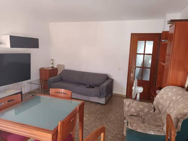 Piso en venta en Puente Genil, Andalucía