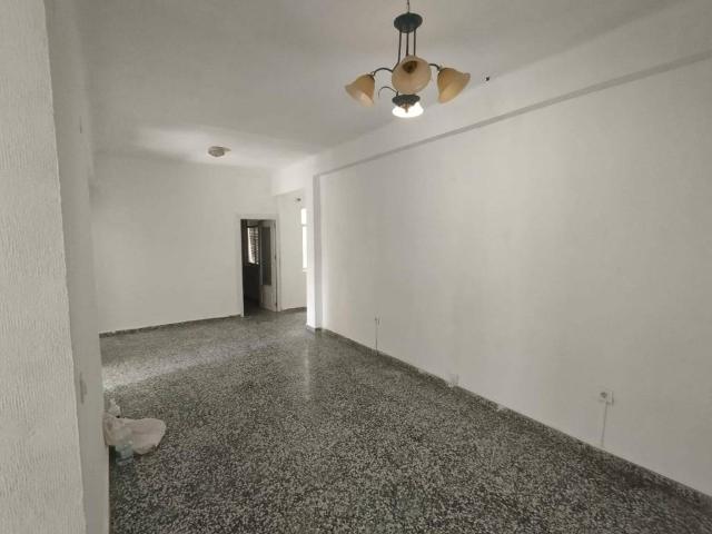 Piso en venta en Puente Genil, Andalucía