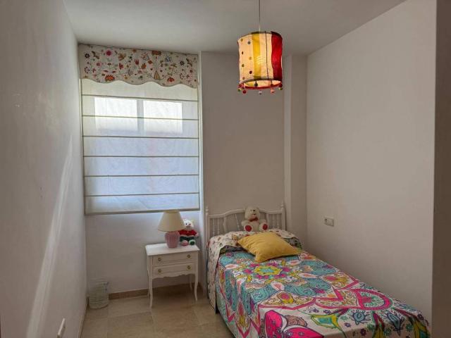 Piso en venta en Puente Genil, Andalucía