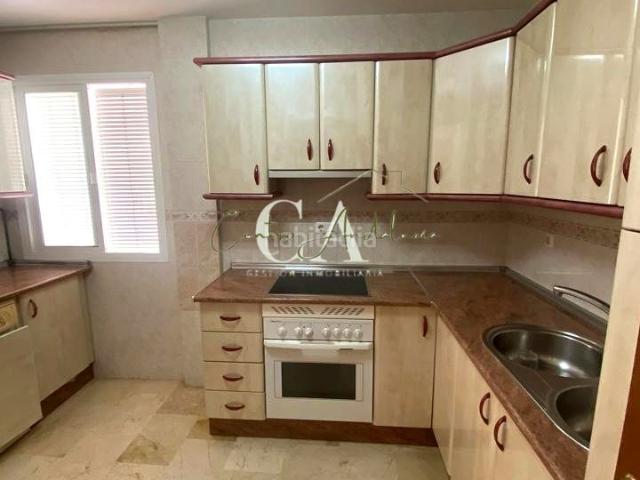 Piso en venta en Barrio de la Isla, Puente Genil