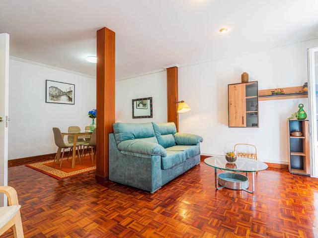 Piso en venta en Correos, Santander
