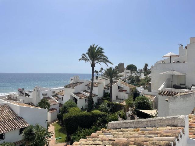 Piso en venta en Barriada Islas Canarias, Costa del Sol Occidental