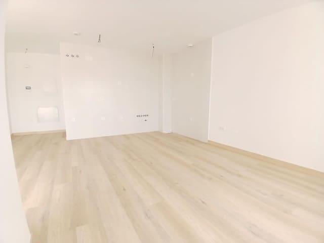Piso en venta en Puerto de la Torre, Málaga-Costa del Sol