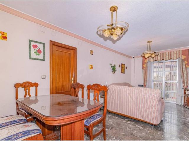 Piso en venta en Pulianas