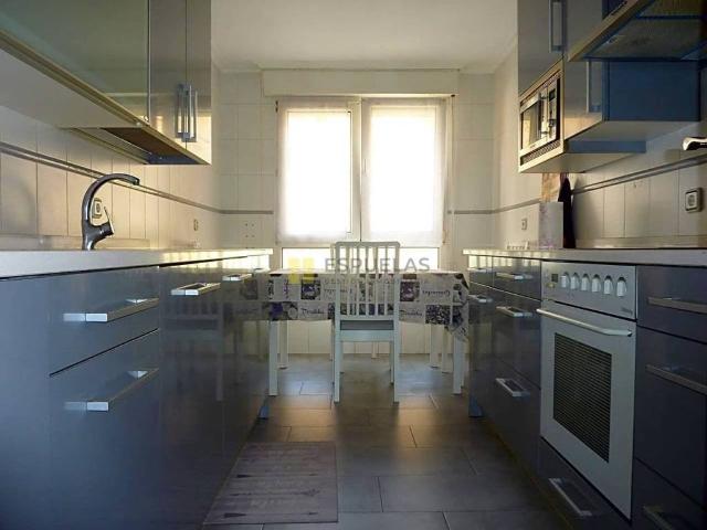 Piso en venta en Quel, La Rioja